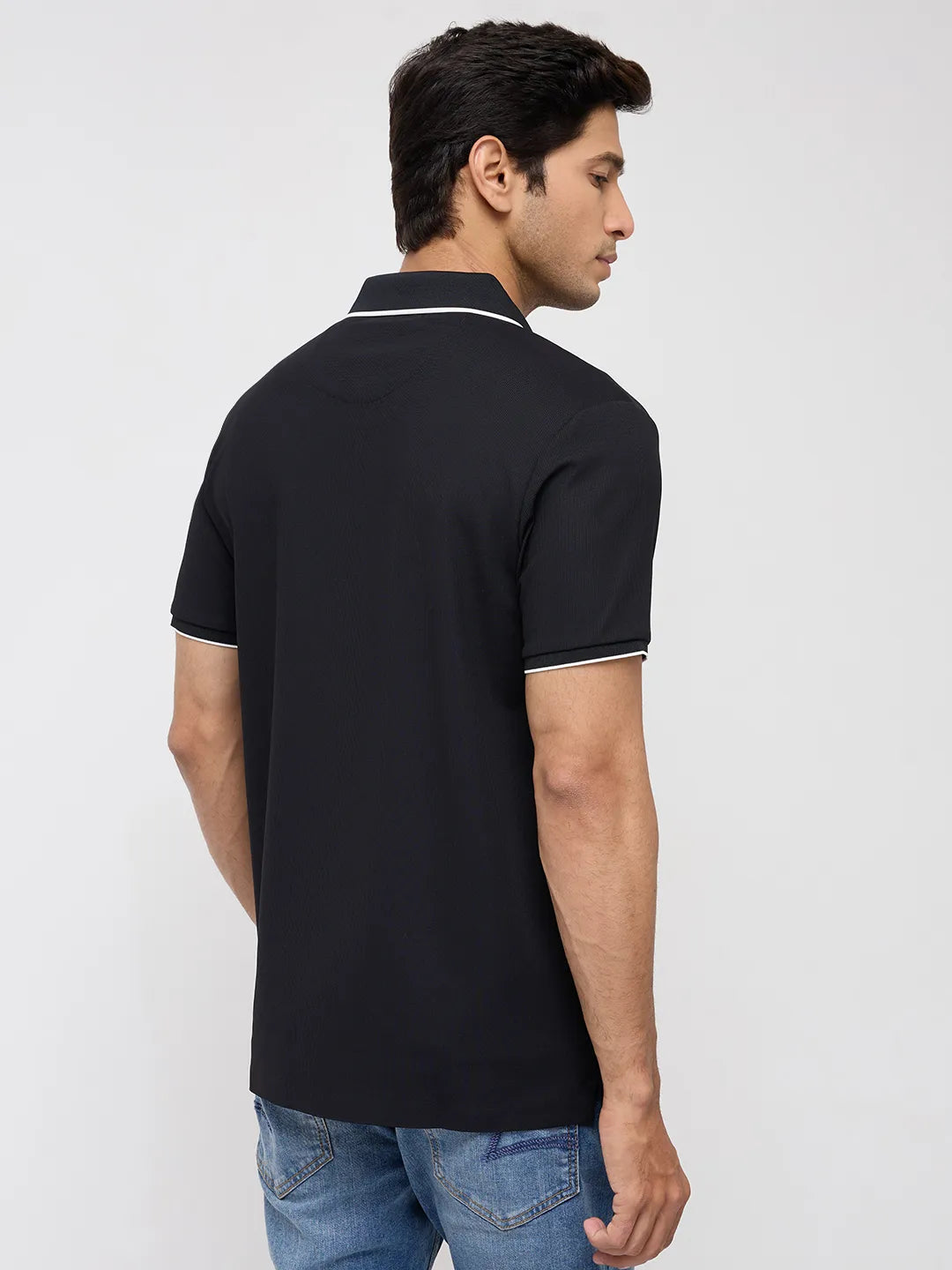 Men T-Shirt Textured Black Regular Fit