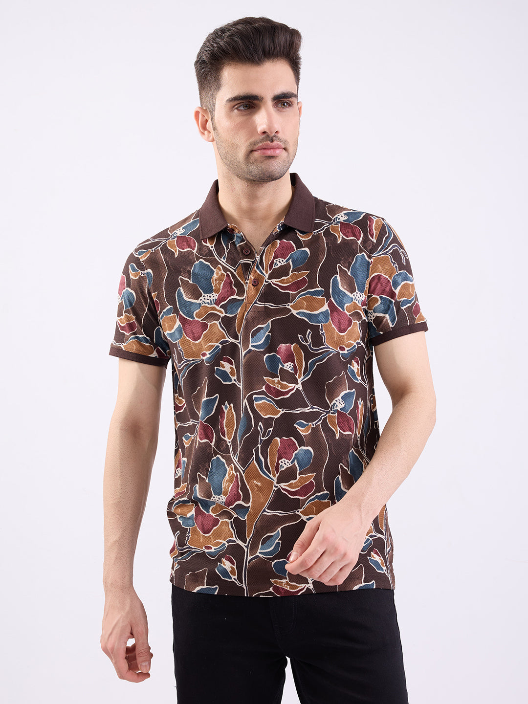 Men T-Shirt Brown Slim Fit