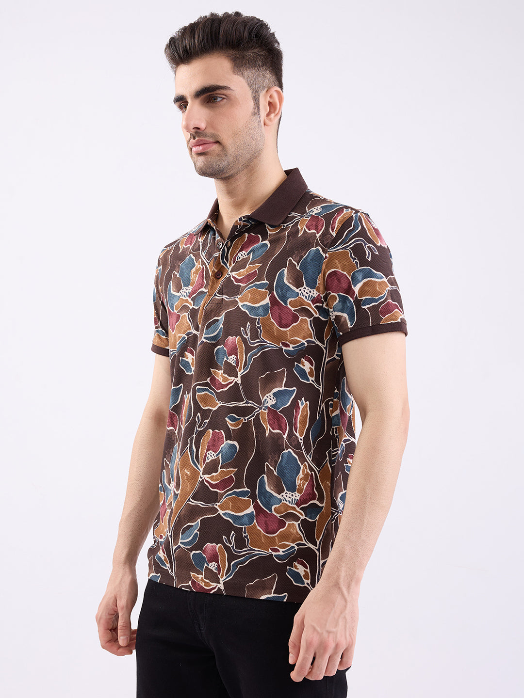 Men T-Shirt Brown Slim Fit
