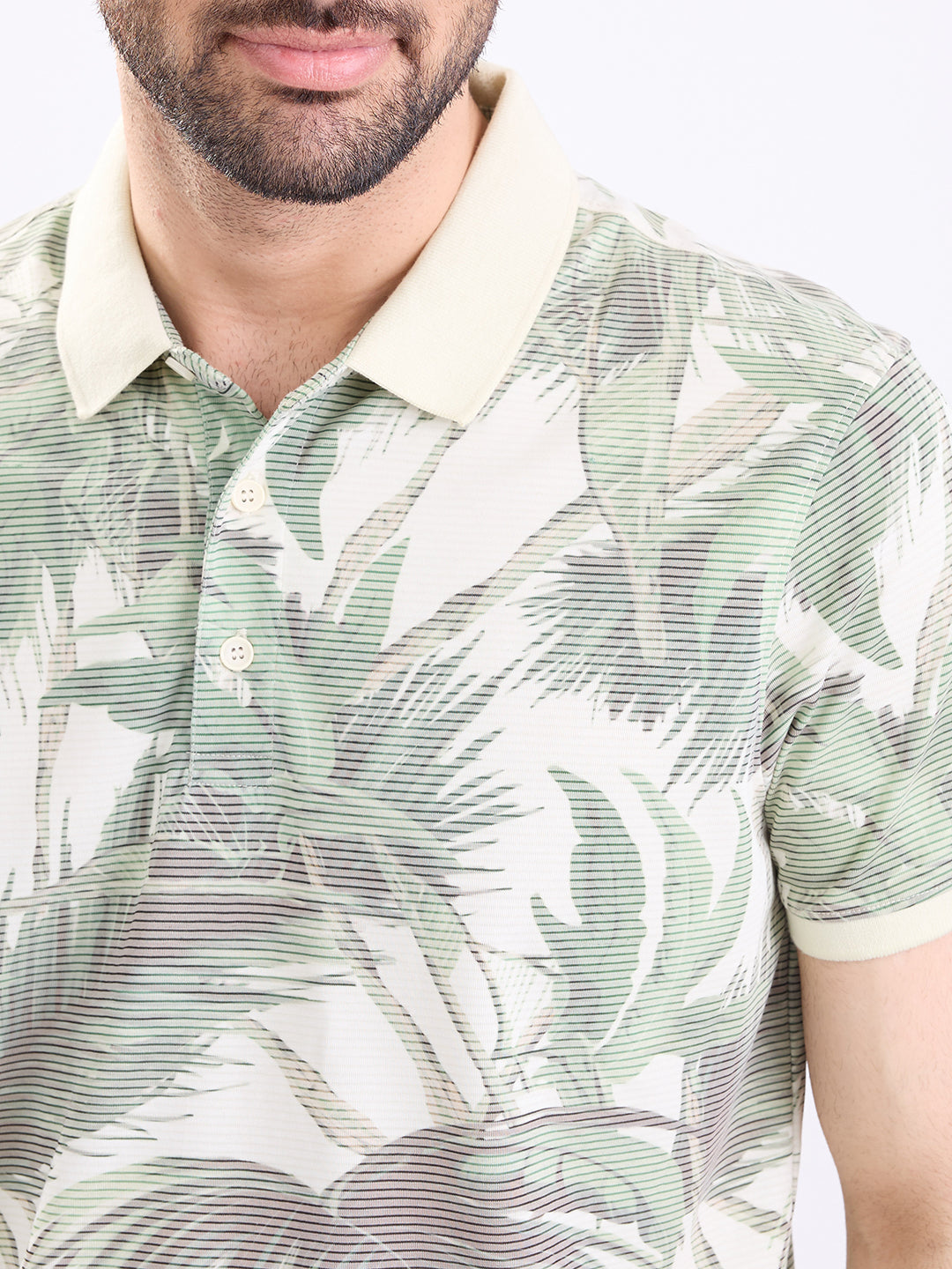 Men T-Shirt Green Slim Fit
