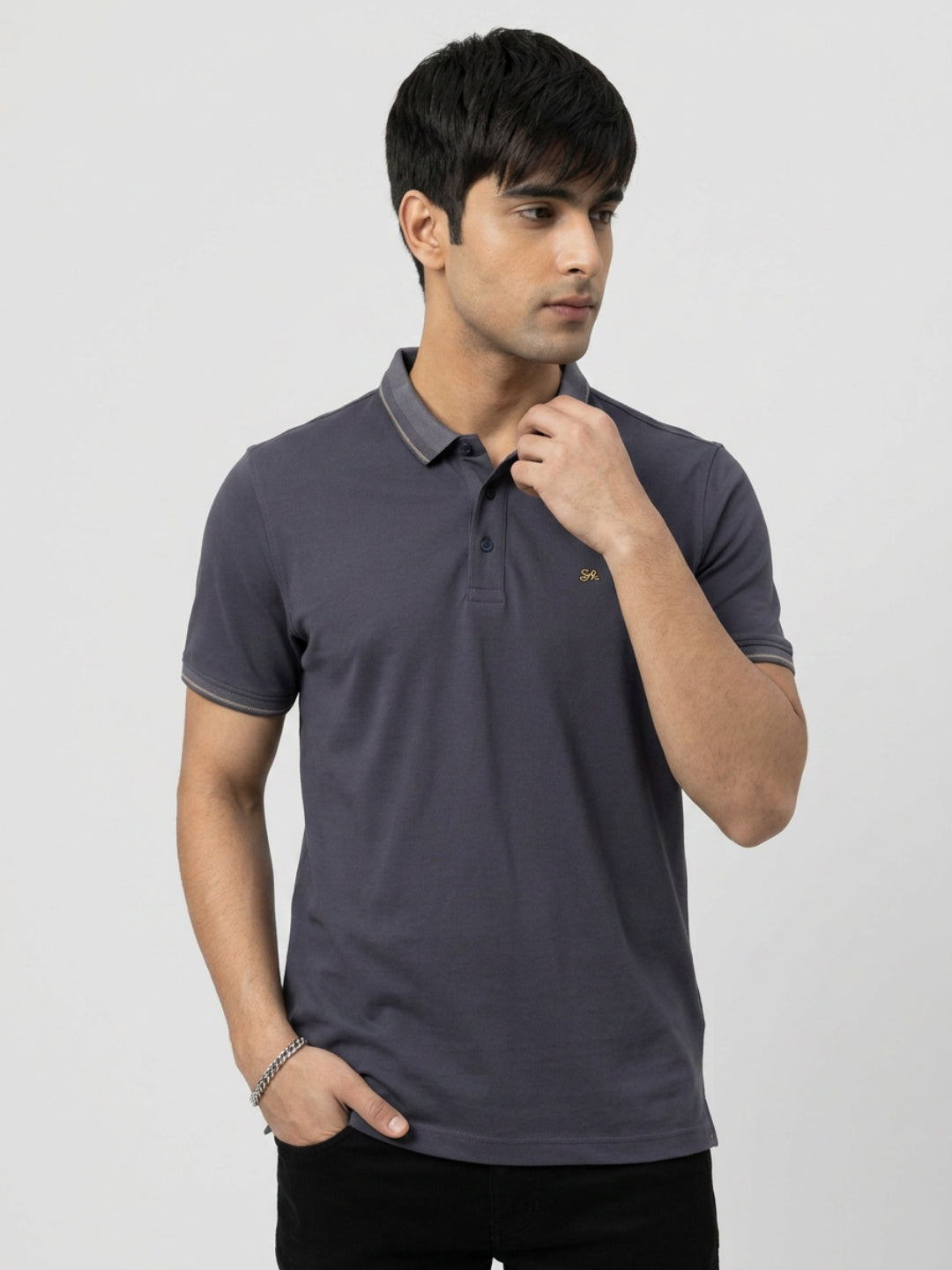 Men T-Shirt Solid Grey Regular Fit