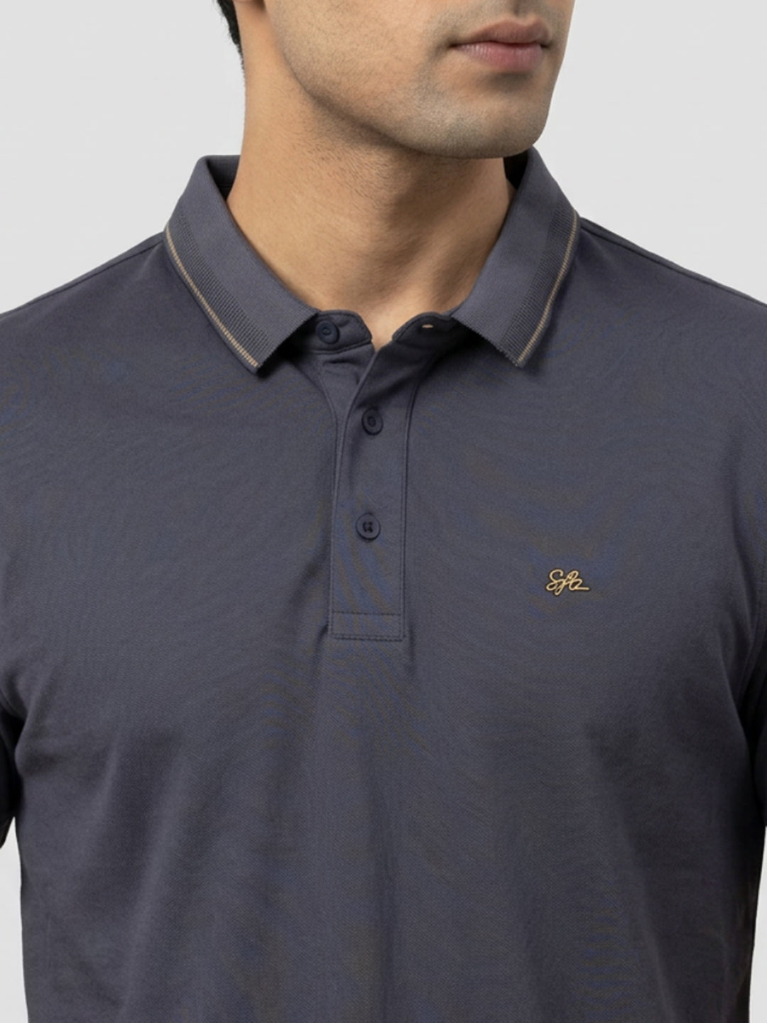 Men T-Shirt Solid Grey Regular Fit