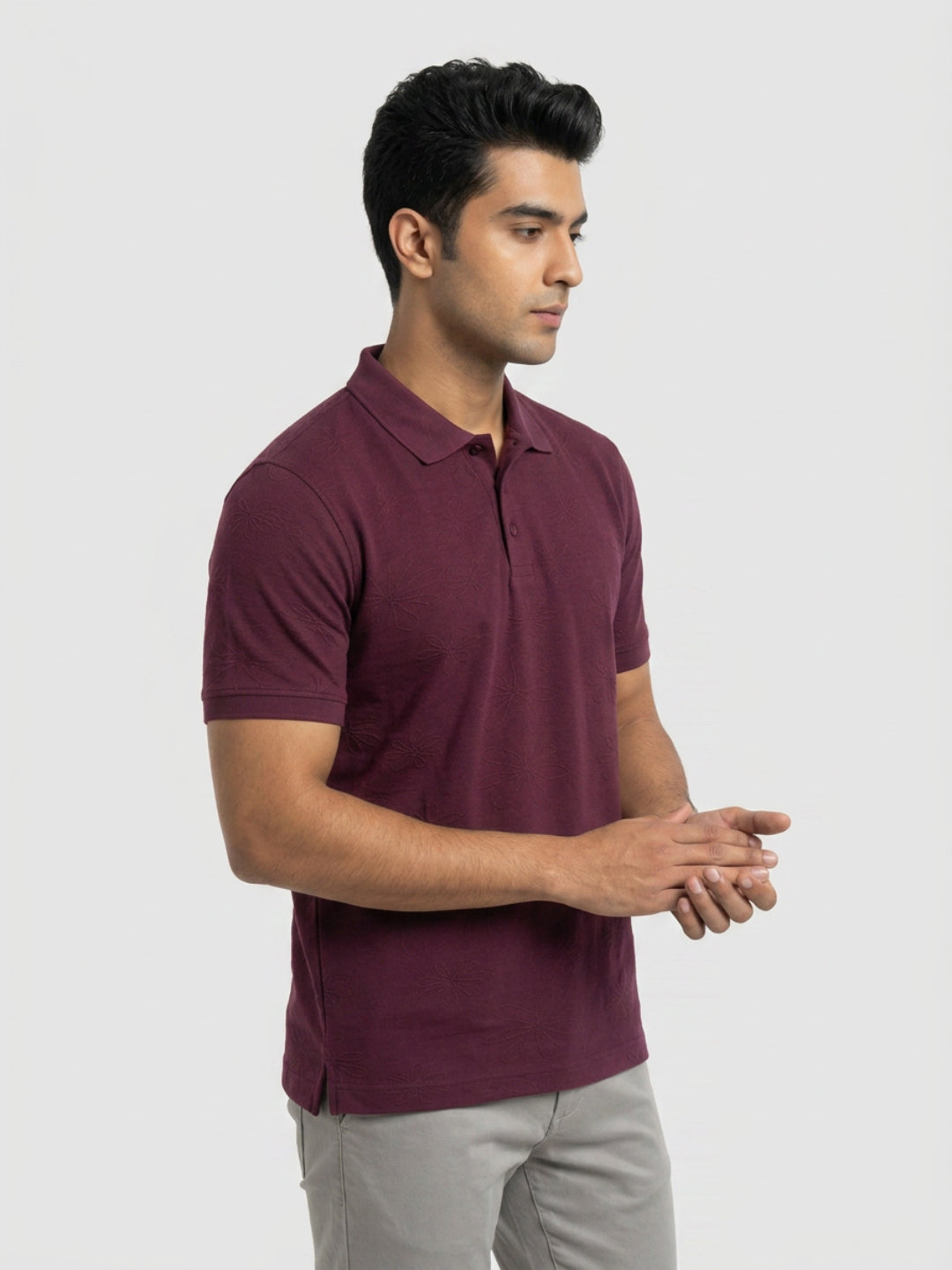 Men T-Shirt Textured Maroon Regular Fit