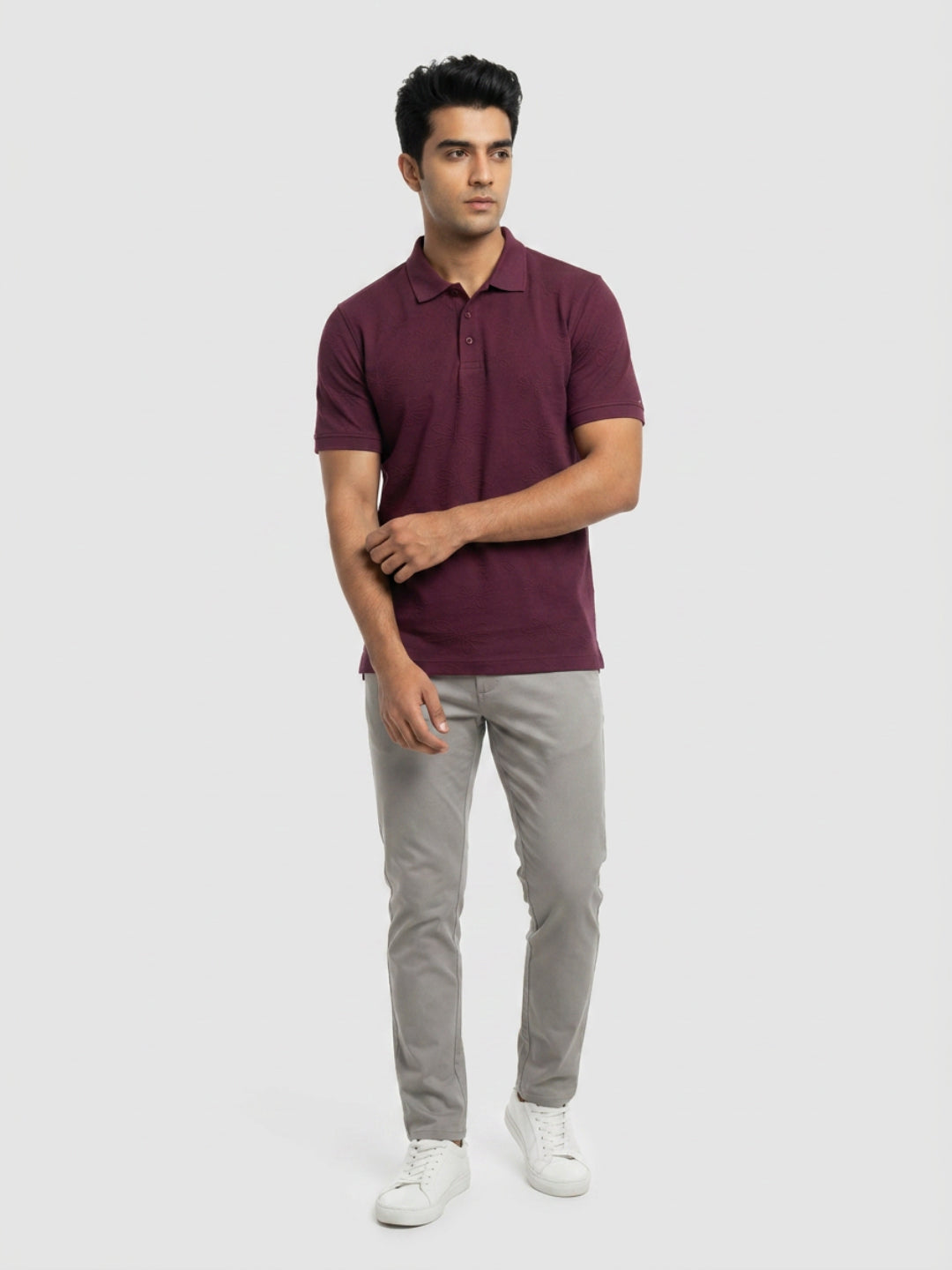 Men T-Shirt Textured Maroon Regular Fit