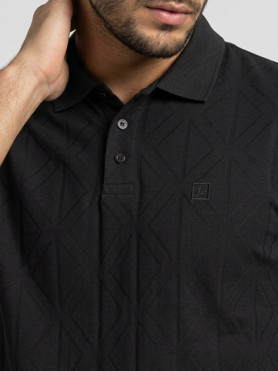 Men T-Shirt Solid Black Regular Fit