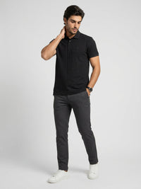 Men T-Shirt Solid Black Regular Fit