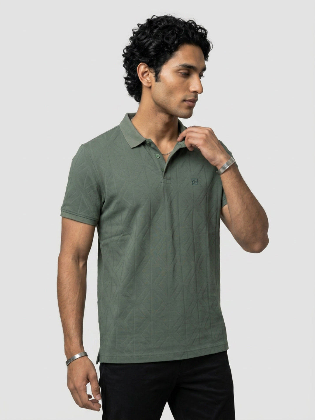 Men T-Shirt Solid Green Regular Fit