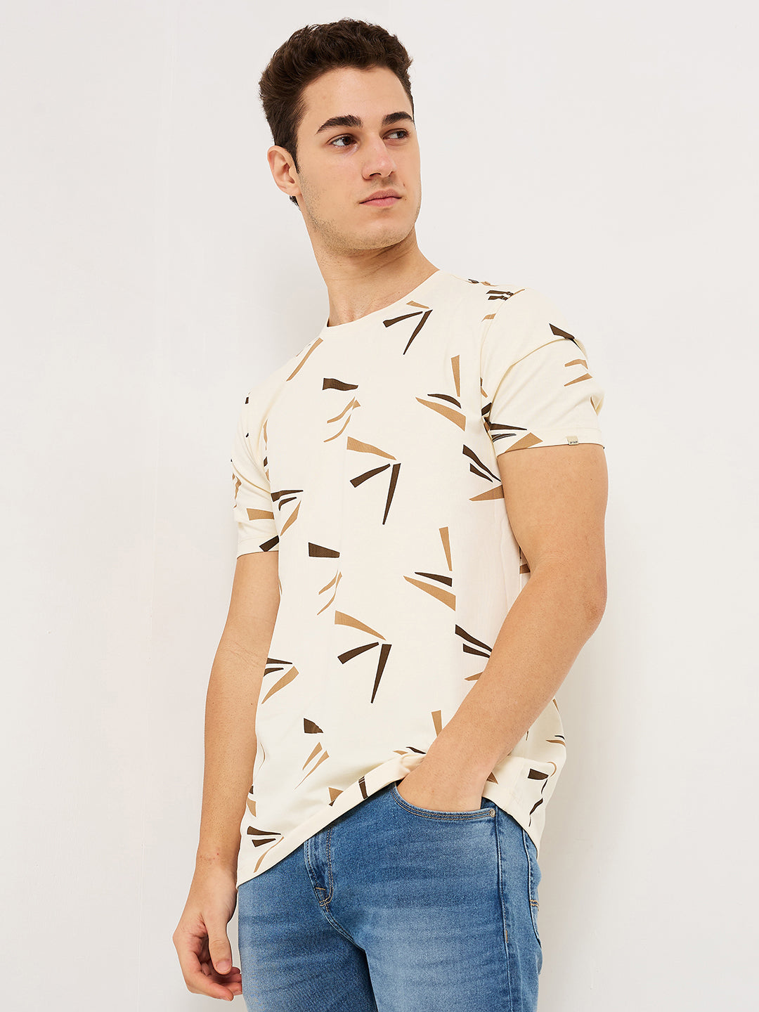 Spykar White Slim Fit Printed Half Sleeve T-Shirt For Men