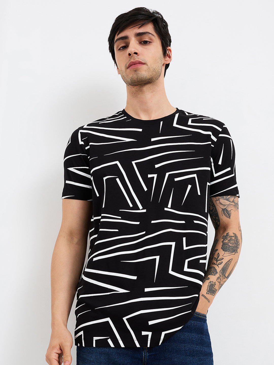 Spykar Black Slim Fit Printed Half Sleeve T-Shirt For Men