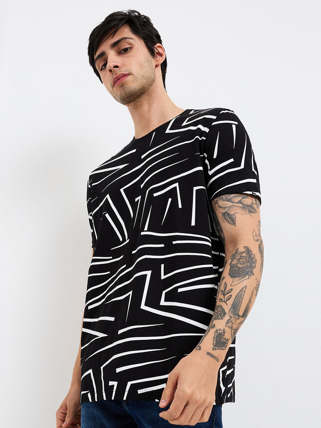 Spykar Black Slim Fit Printed Half Sleeve T-Shirt For Men