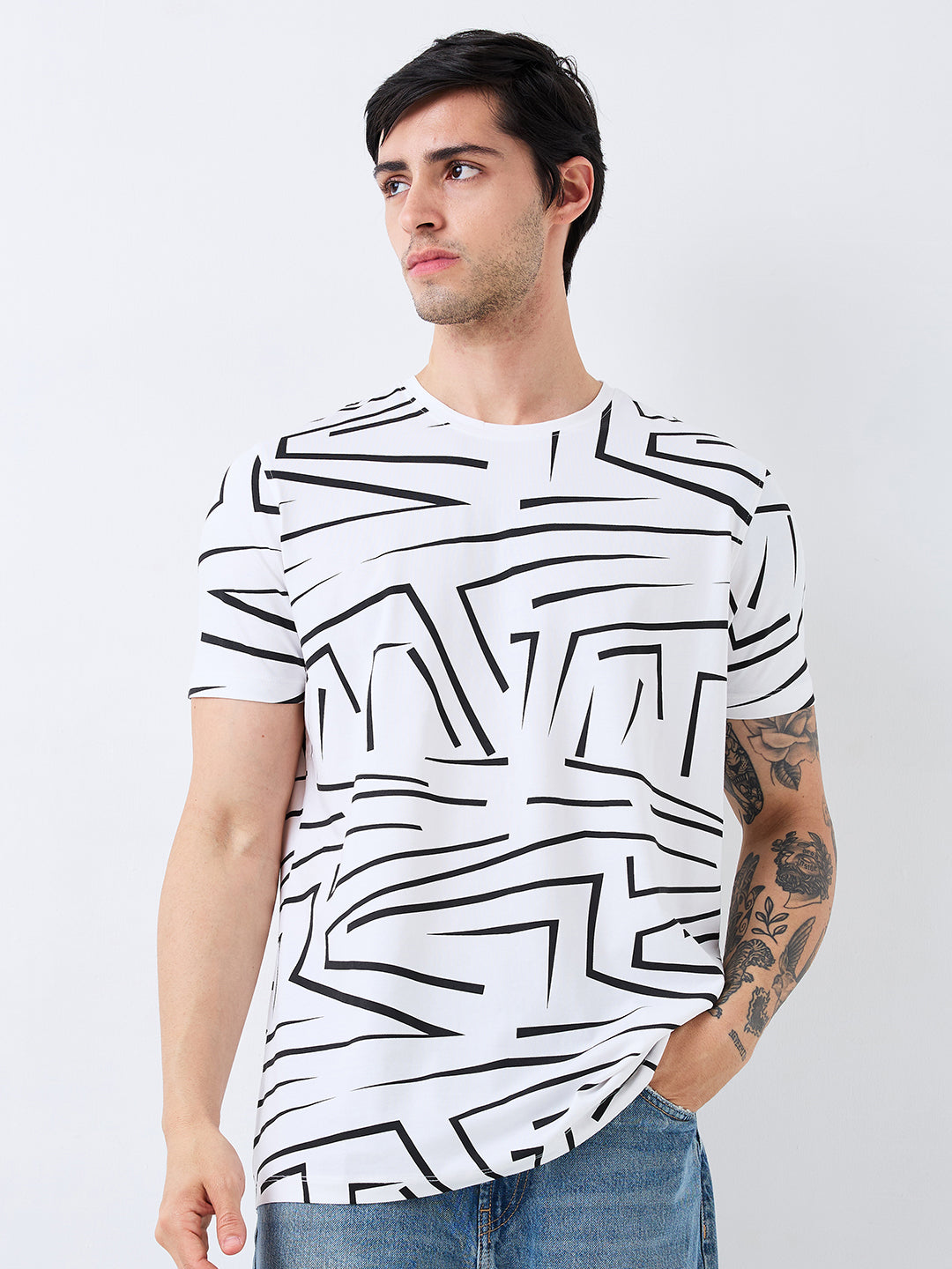 Spykar White Slim Fit Printed Half Sleeve T-Shirt For Men