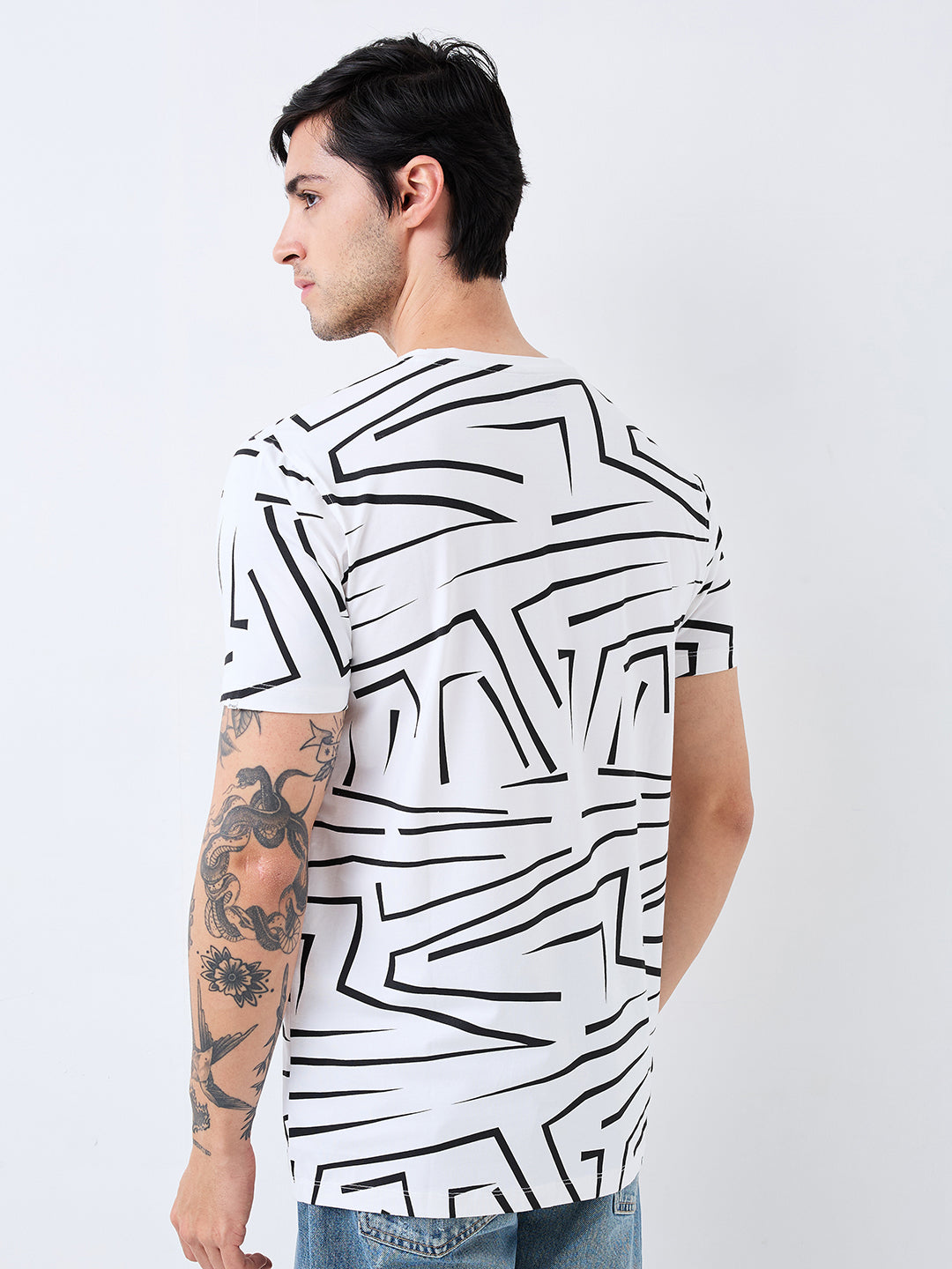 Spykar White Slim Fit Printed Half Sleeve T-Shirt For Men