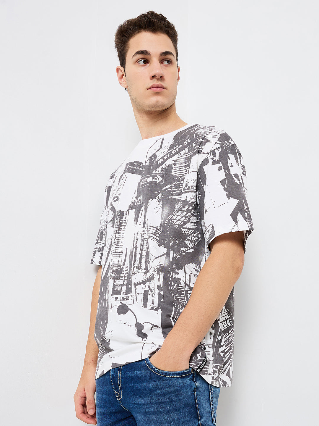 Spykar White Loose Fit Printed Half Sleeve T-Shirt For Men