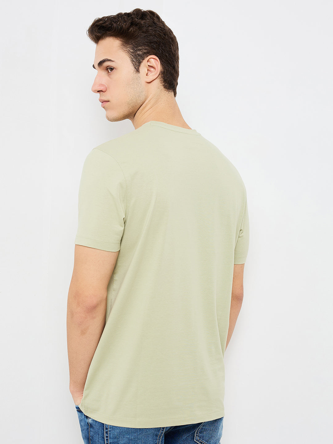 Spykar Green Slim Fit Solid Half Sleeve T-Shirt For Men