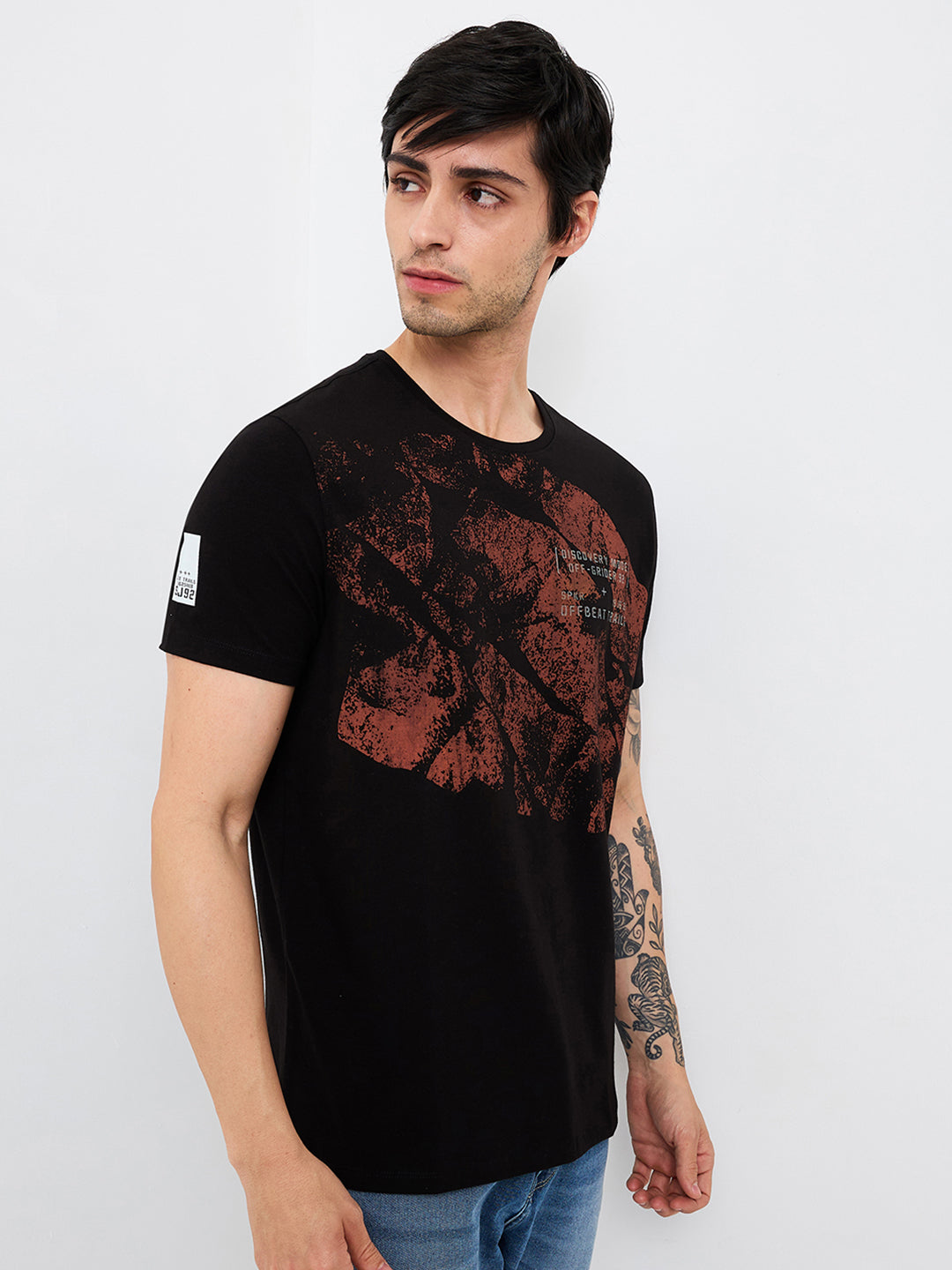 Spykar Black Slim Fit Solid Half Sleeve T-Shirt For Men