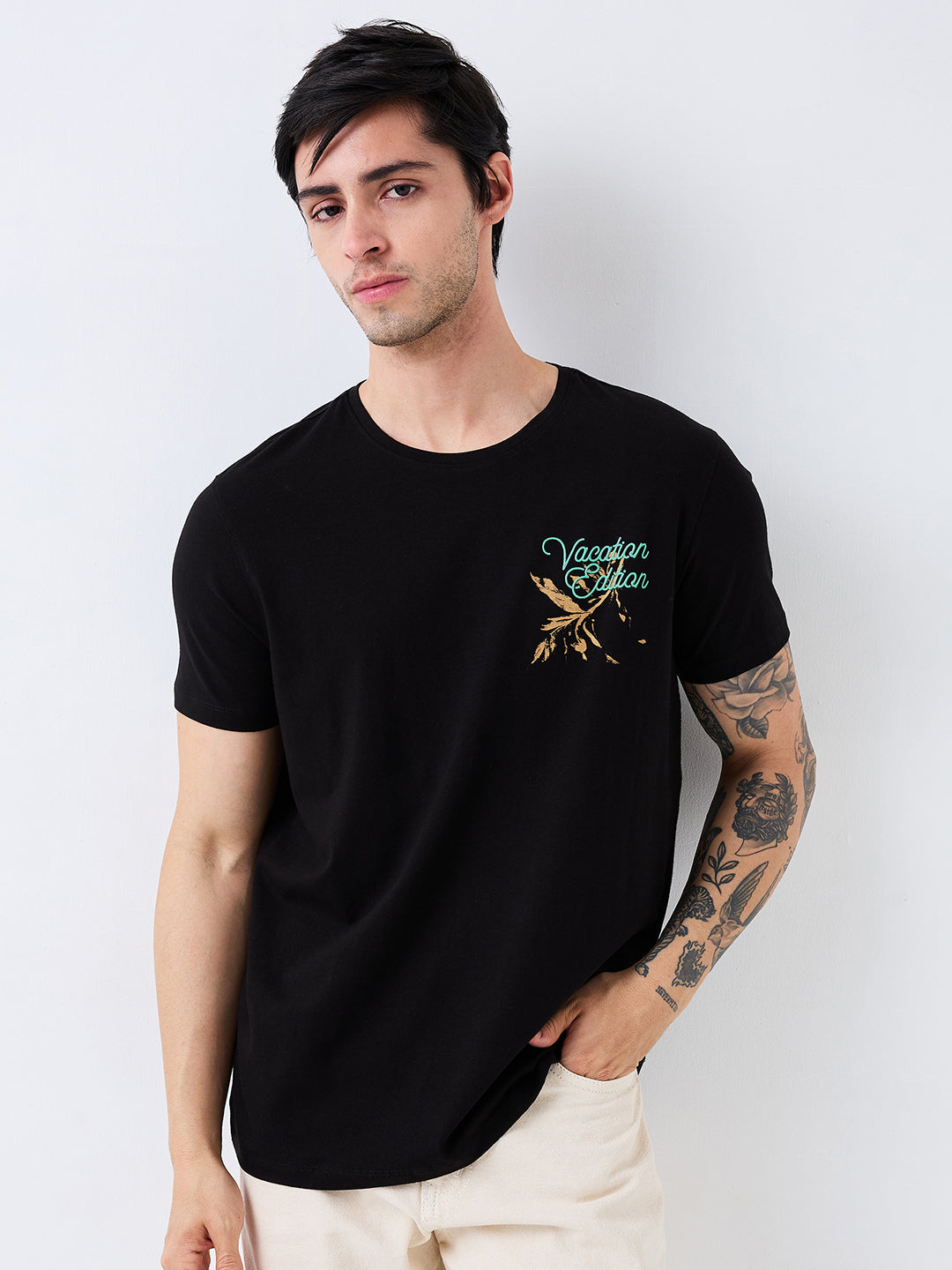 Spykar Black Slim Fit Solid Half Sleeve T-Shirt For Men