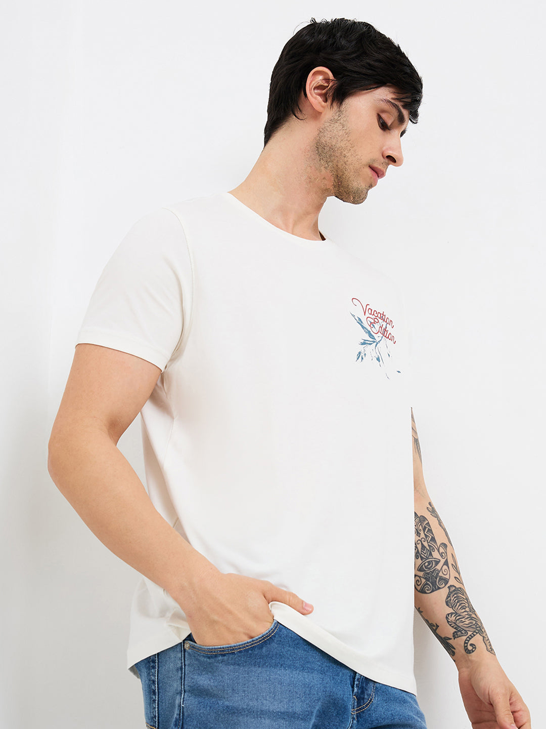 Spykar White Slim Fit Solid Half Sleeve T-Shirt For Men