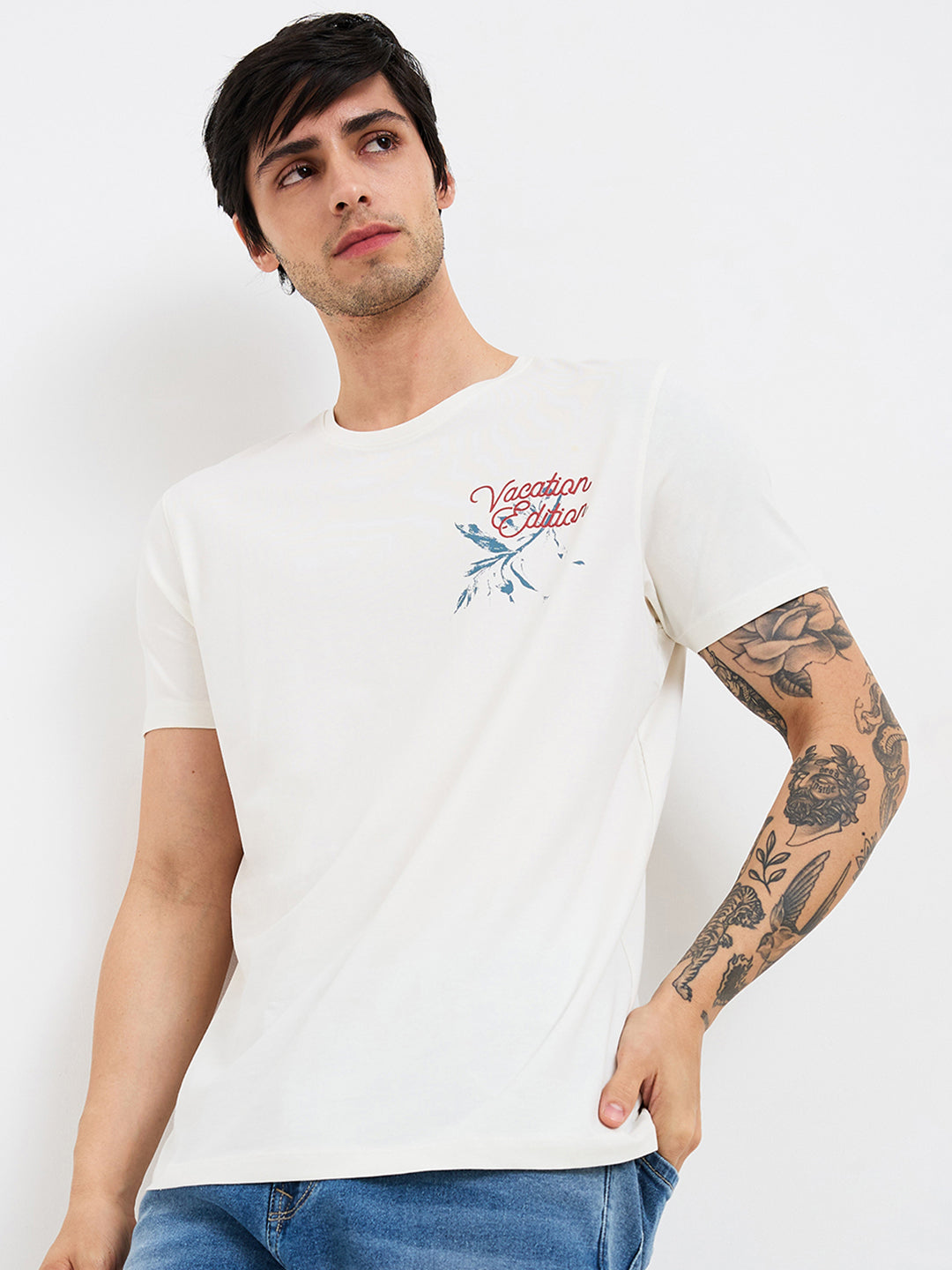 Spykar White Slim Fit Solid Half Sleeve T-Shirt For Men