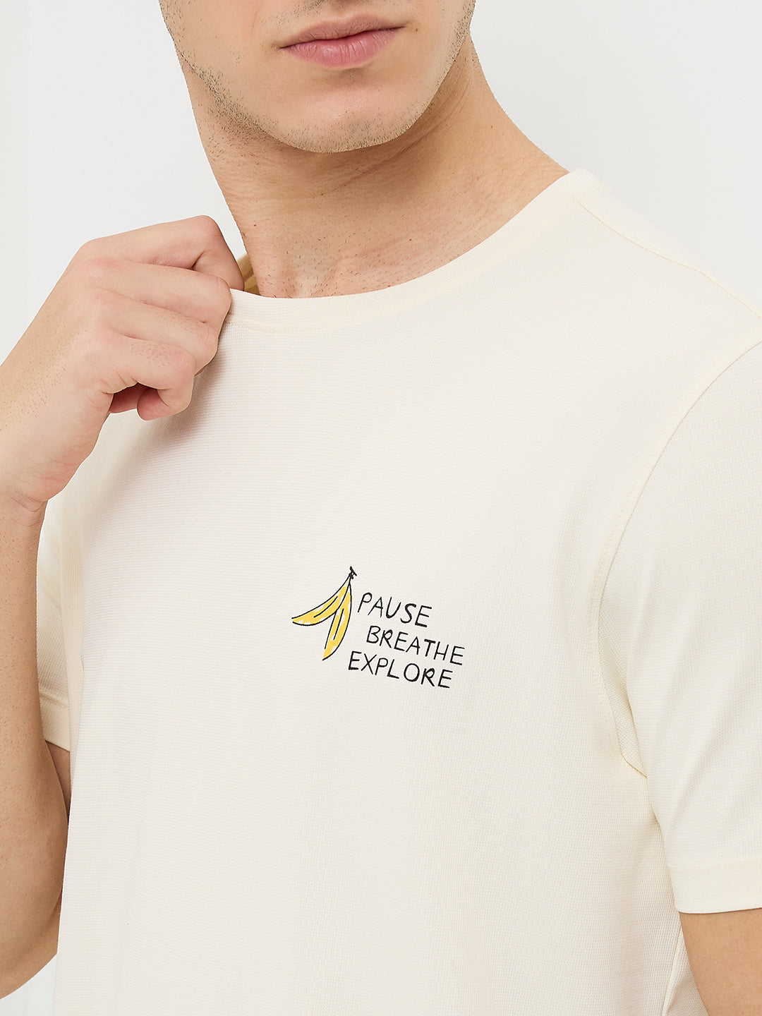 Men T-Shirt White Solid Slim Fit