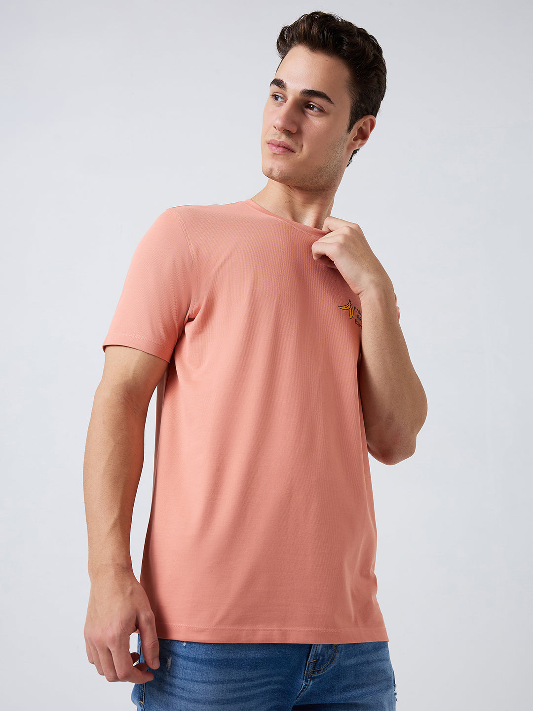 Men T-Shirt Pink Solid Slim Fit