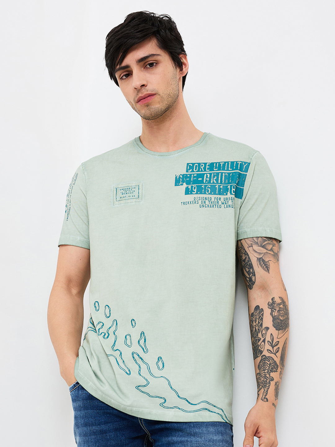 Spykar Green Slim Fit Solid Half Sleeve T-Shirt For Men