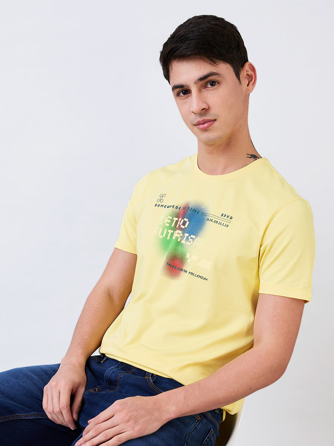 Spykar Yellow Slim Fit Solid Half Sleeve T-Shirt For Men