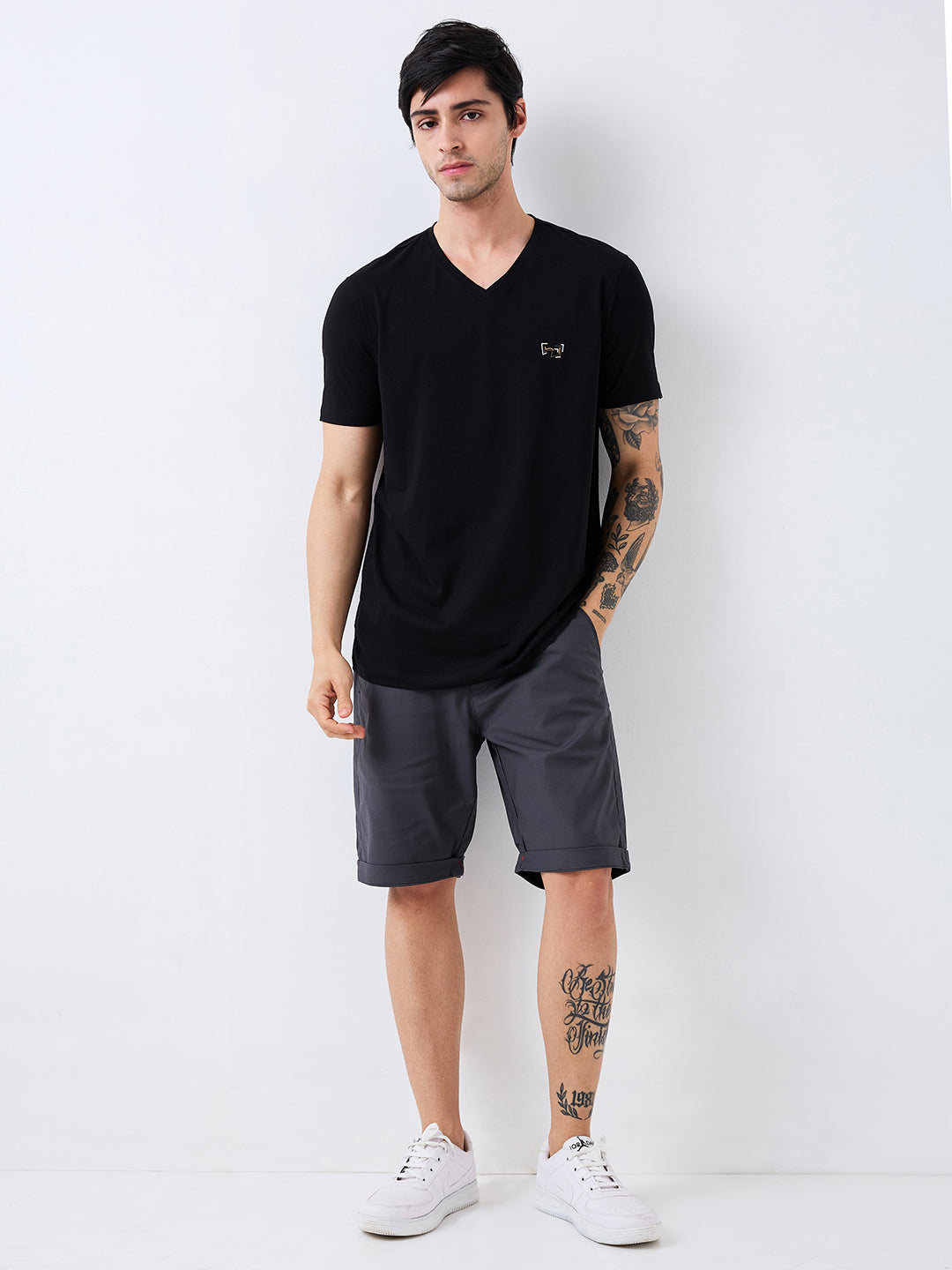 Spykar Black Slim Fit Solid Half Sleeve T-Shirt For Men