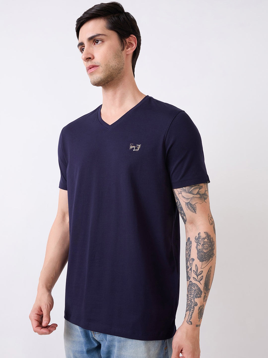 Men T-Shirt Solid Blue Slim Fit