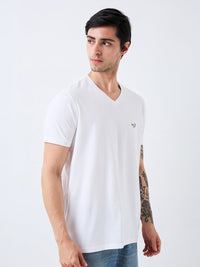 Men T-Shirt Solid White Slim Fit