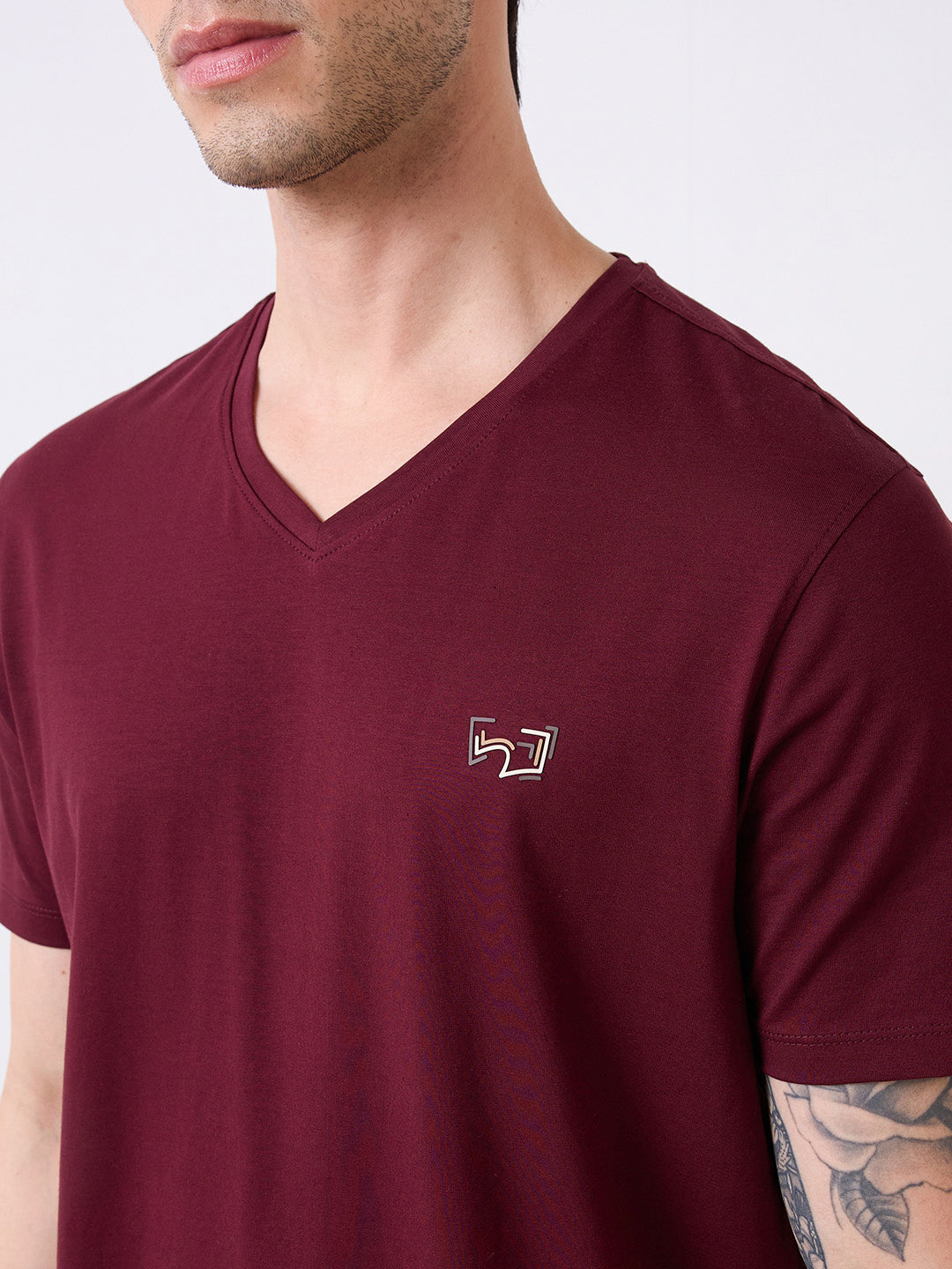 Men T-Shirt Solid Red Slim Fit