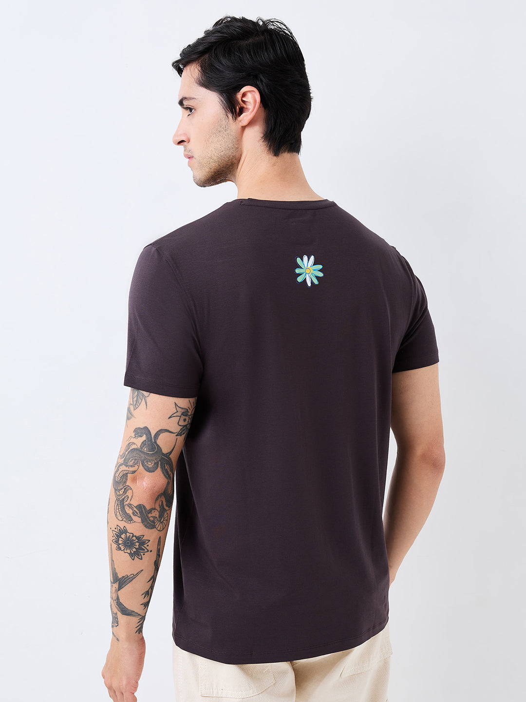 Men T-Shirt Grey Solid Slim Fit