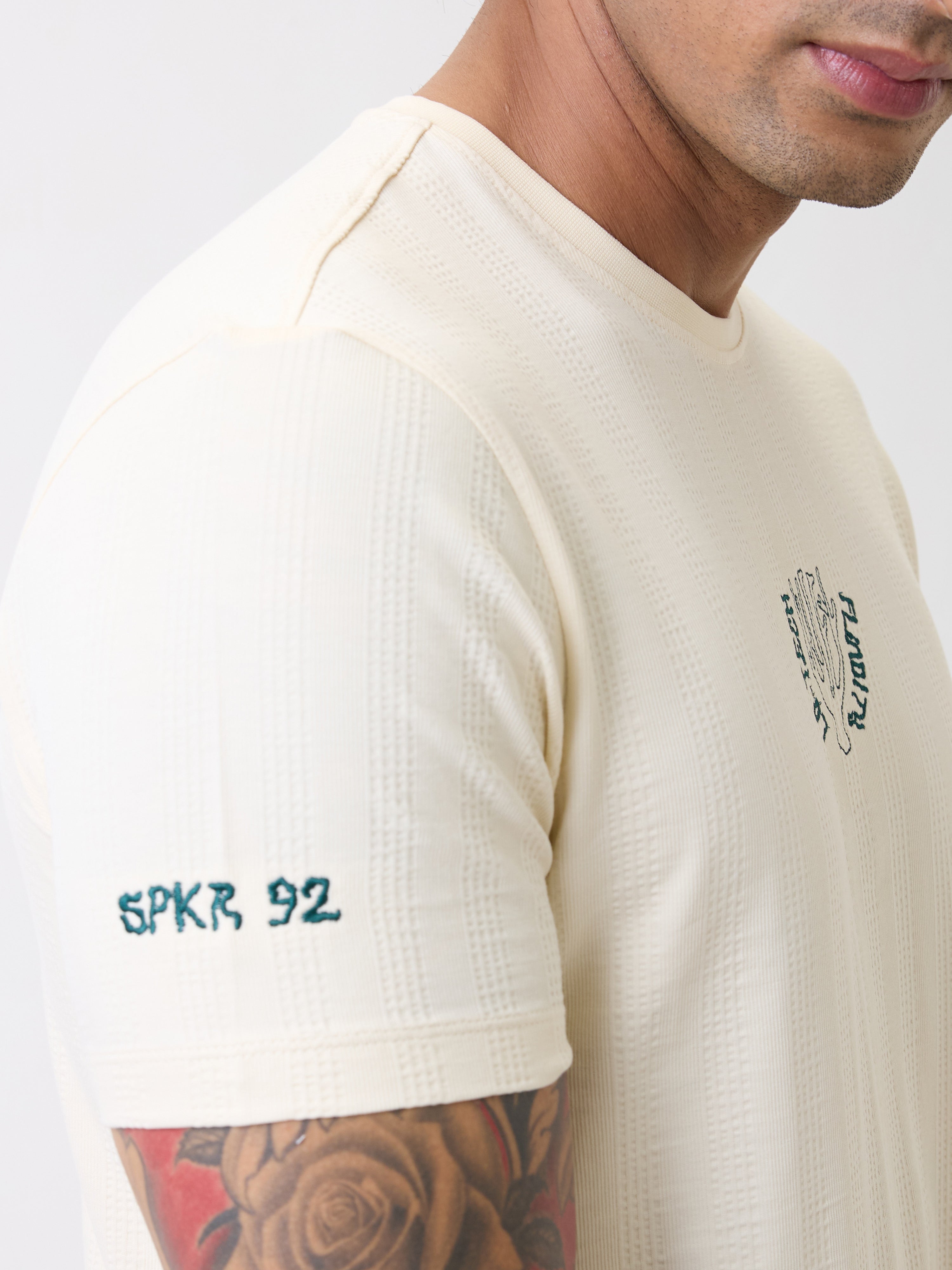 Spykar White Slim Fit Casual T-Shirt For Men