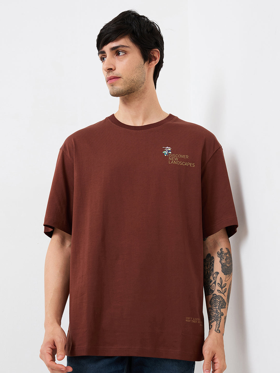 Spykar Brown Loose Fit Solid Half Sleeve T-Shirt For Men