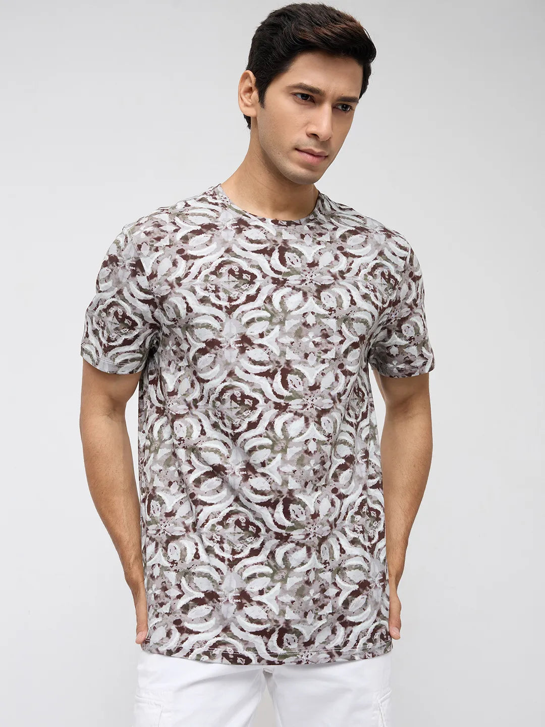 Men T-Shirt Print Brown Regular Fit