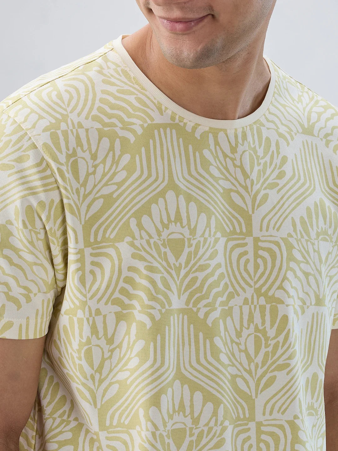 Men T-Shirt Print Green Regular Fit