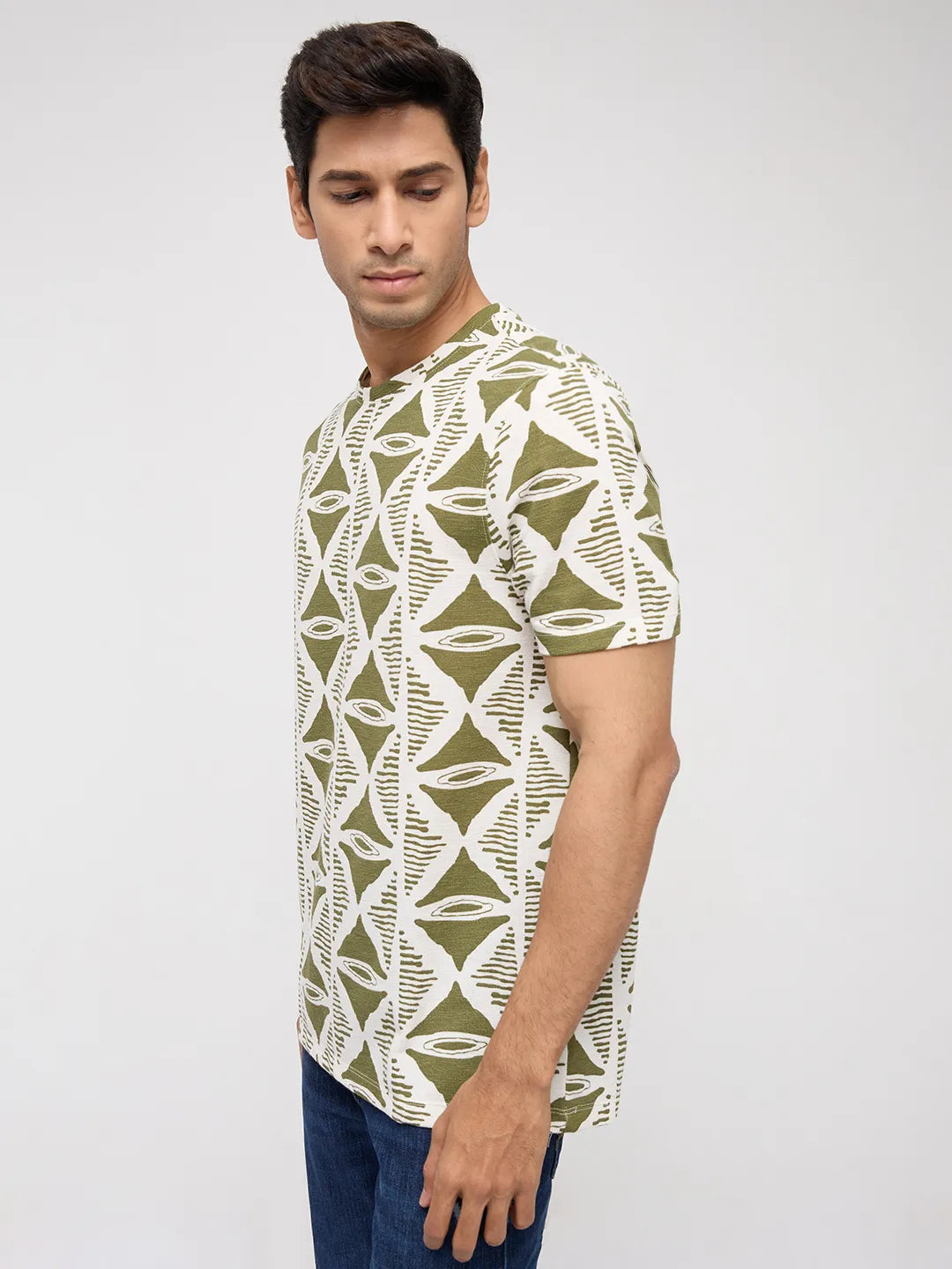 Men T-Shirt Print Green Regular Fit