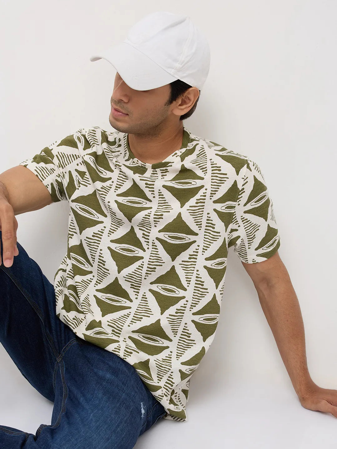 Men T-Shirt Print Green Regular Fit
