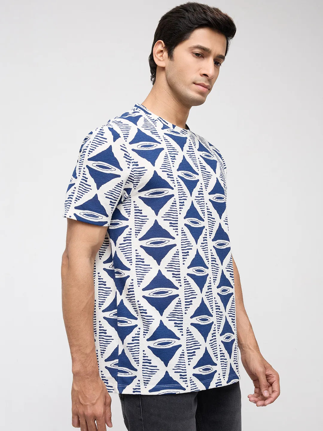 Men T-Shirt Print Blue Regular Fit