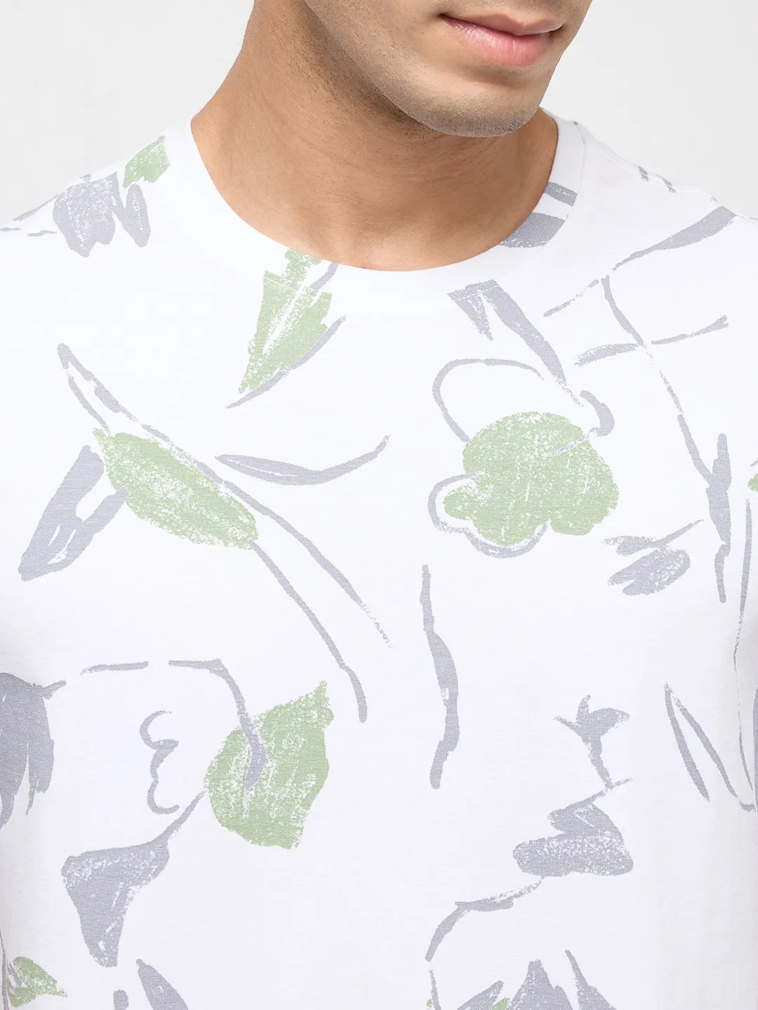 Men T-Shirt Print White Regular Fit