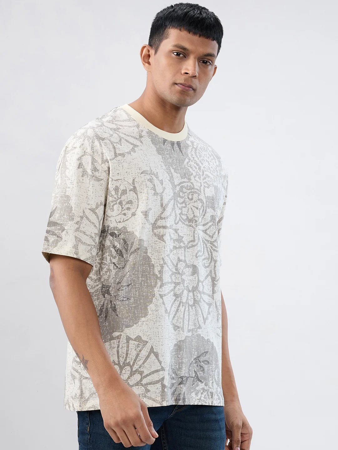 Men T-Shirt Print Off White Relaxed Fit