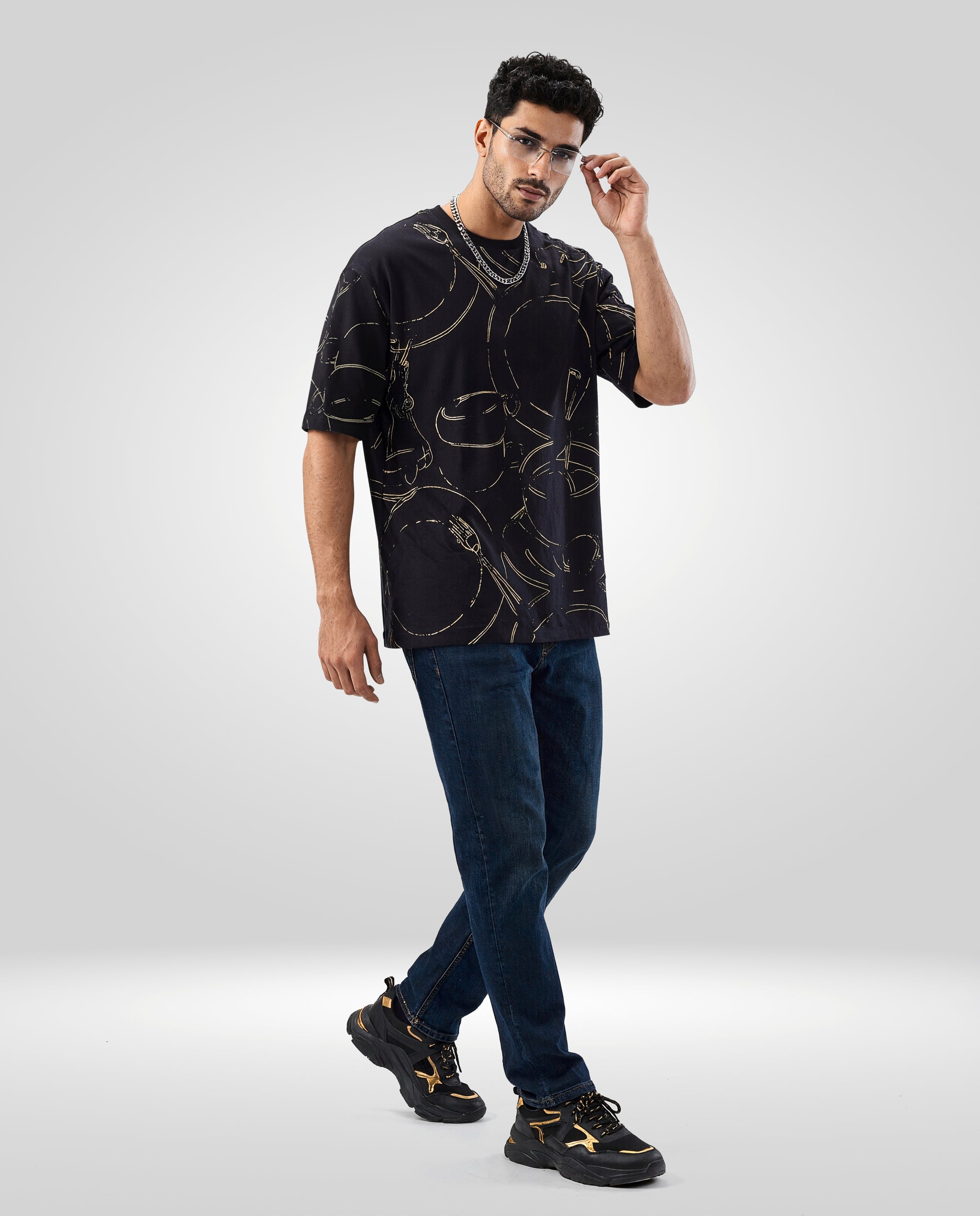 Men T-Shirt Print Black Relaxed Fit