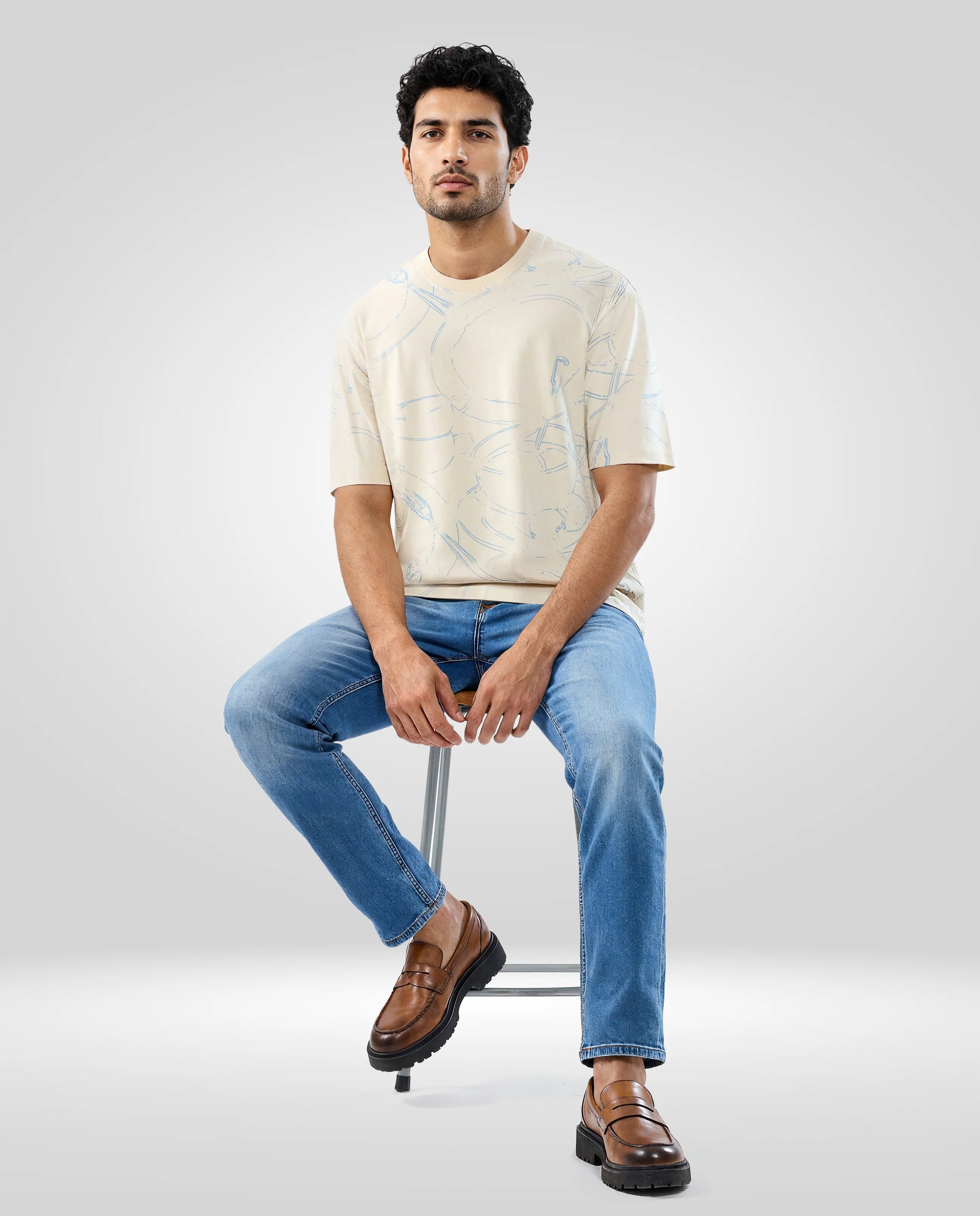 Men T-Shirt Print Brown Relaxed Fit