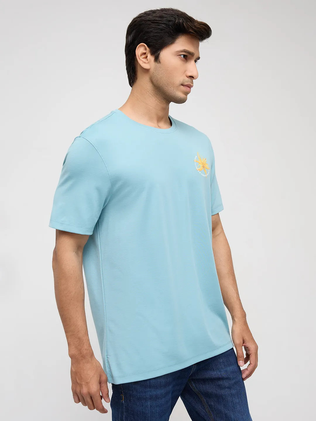 Men T-Shirt Solid Blue Regular Fit