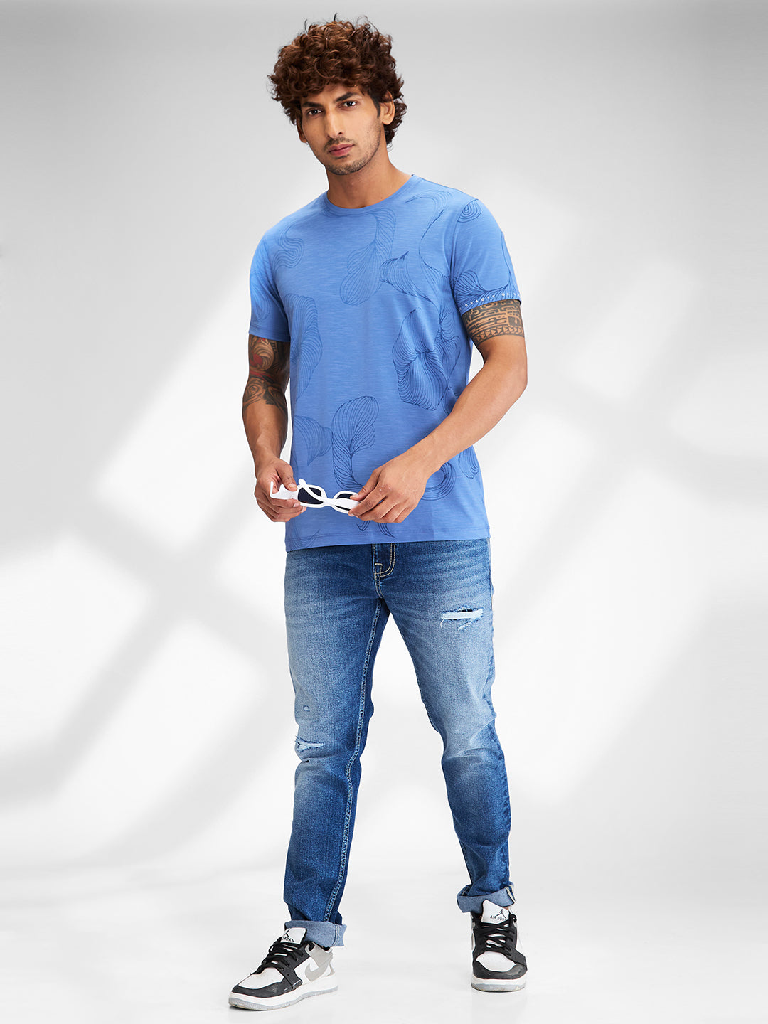 Spykar Men Solid Blue Slim Fit Half Sleeves T-Shirt