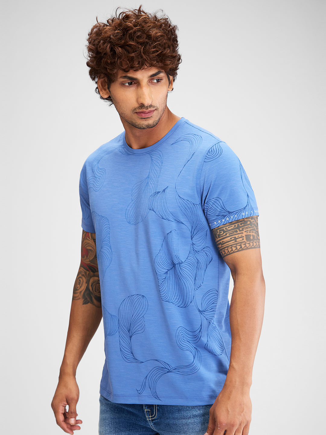 Spykar Men Solid Blue Slim Fit Half Sleeves T-Shirt