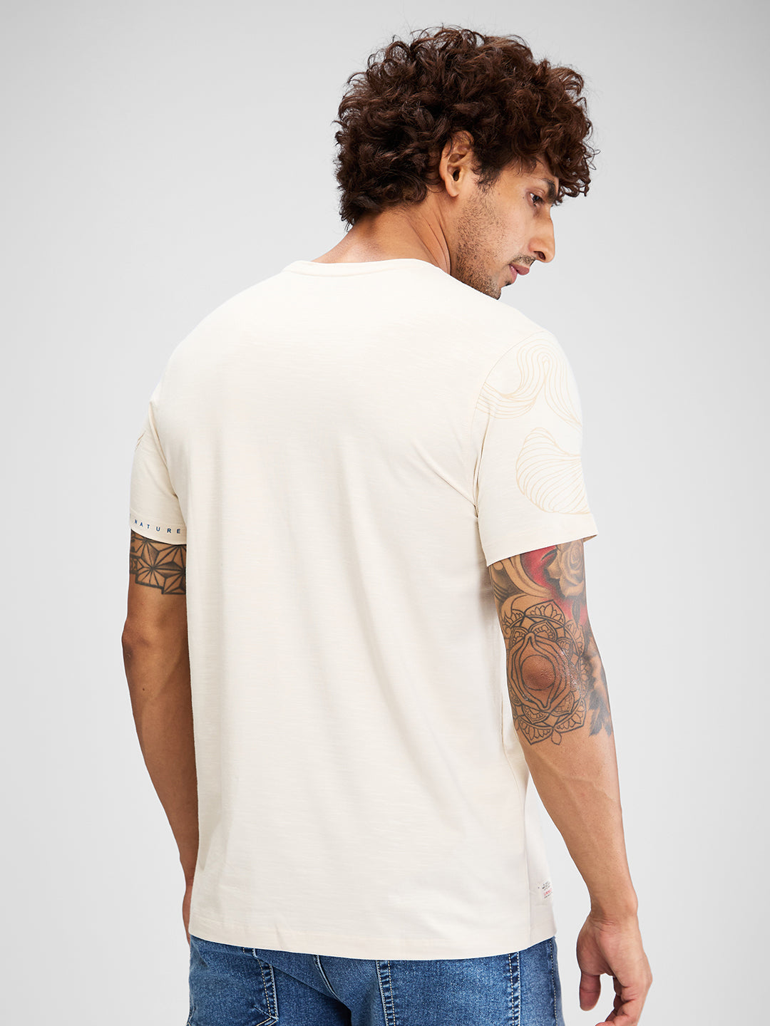 Spykar Men Solid White Slim Fit Half Sleeves T-Shirt