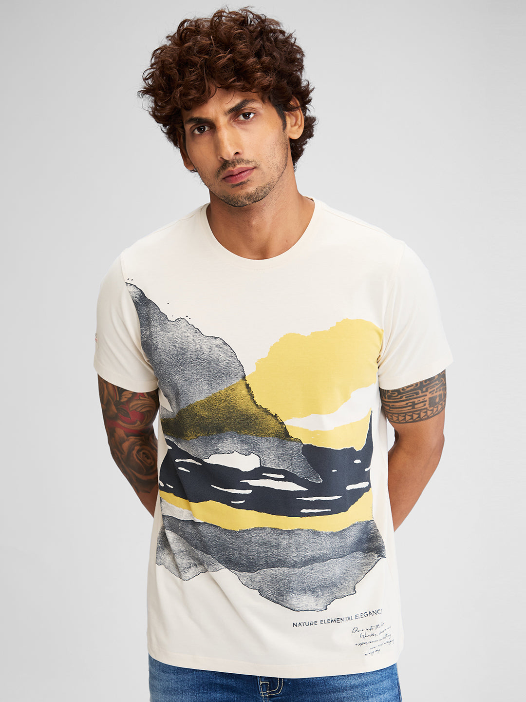 Men T-Shirt Solid White Slim Fit