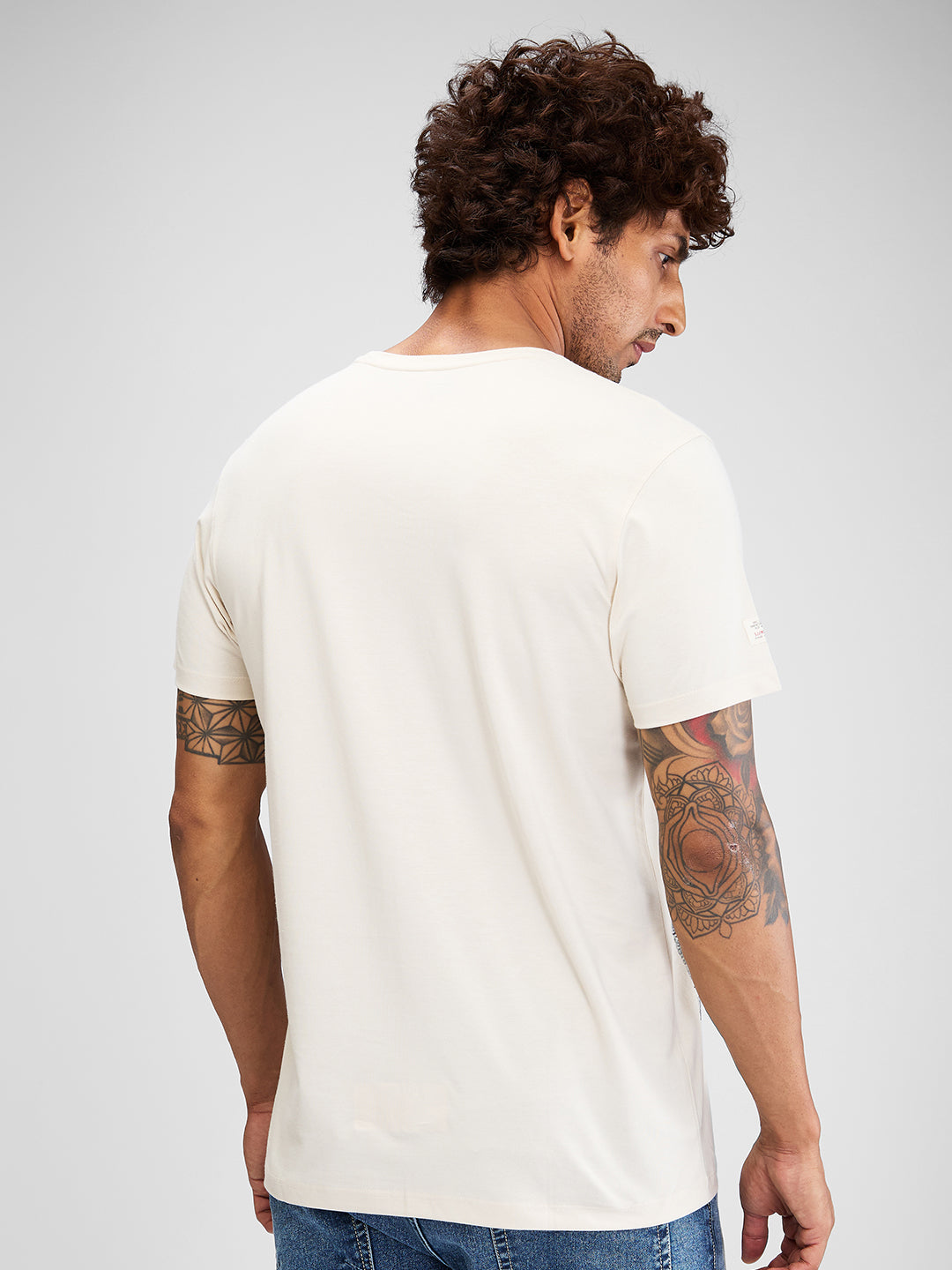 Spykar Men Solid White Slim Fit Half Sleeves T-Shirt