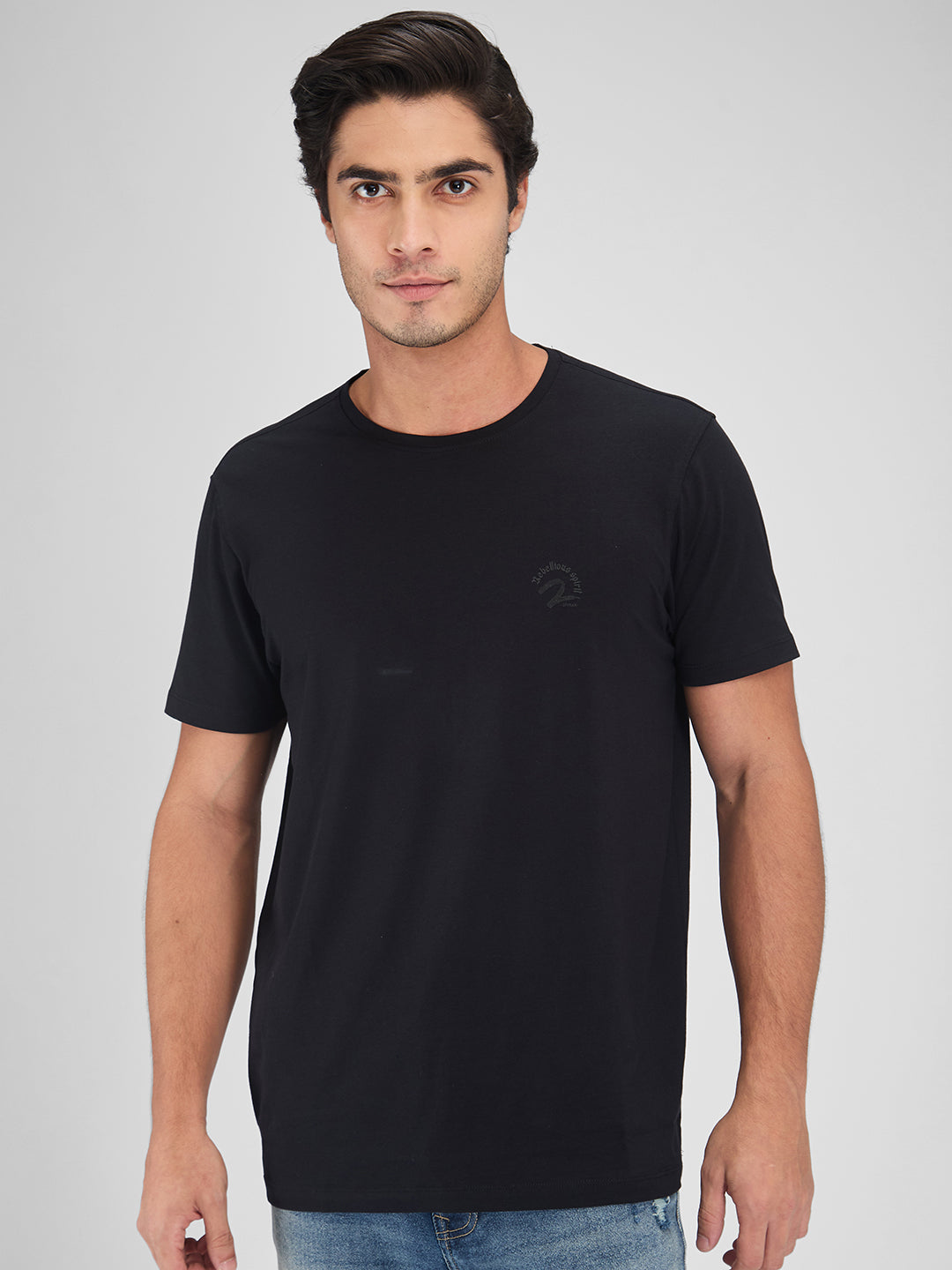 Spykar Men Solid Black Slim Fit Half Sleeves T-Shirt