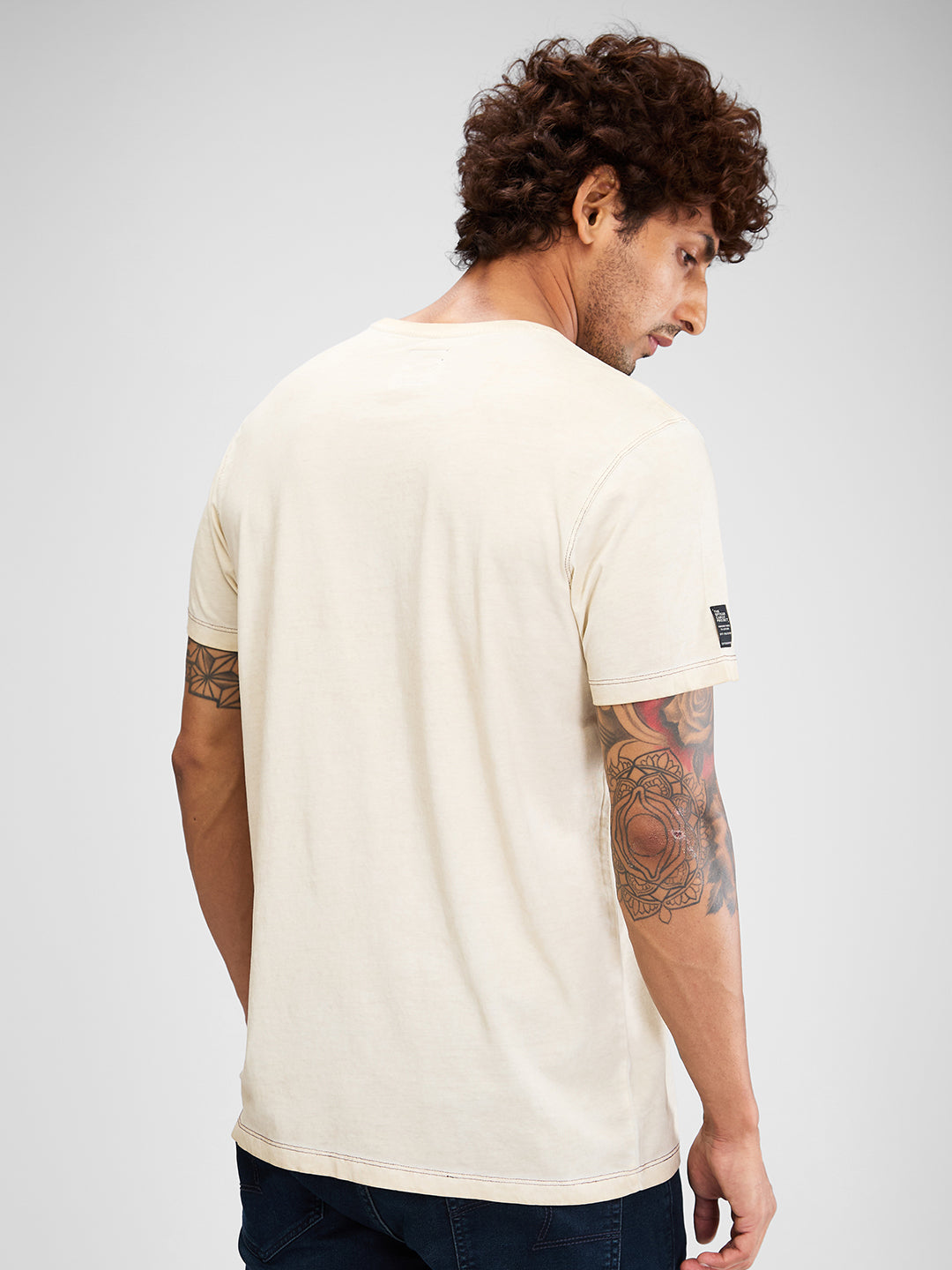 Spykar Men Solid White Slim Fit Half Sleeves T-Shirt